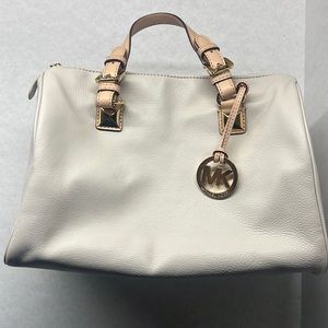 Michael Kors Cream/Off White Purse